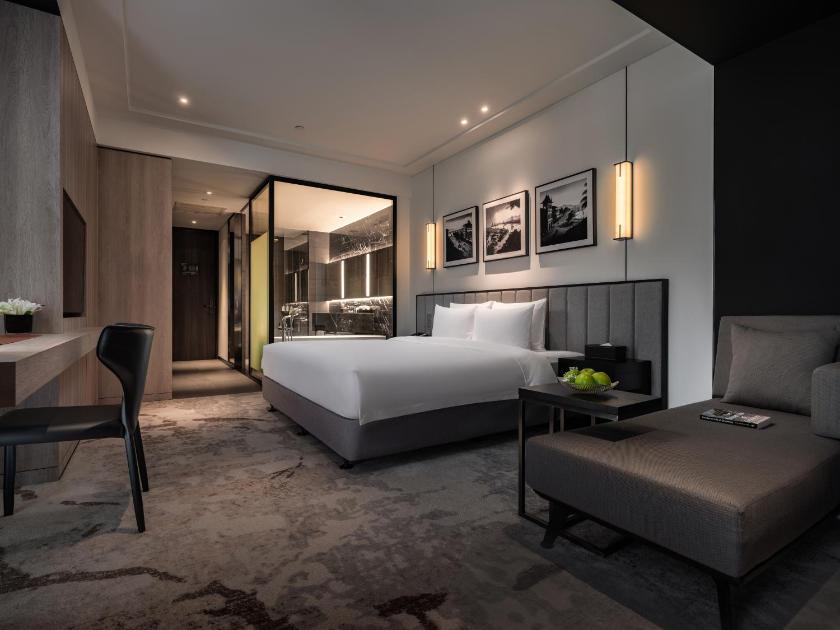 Deluxe King Room River View - Complimentary Minibar and 60 mins Spa Inclusive Per Stay