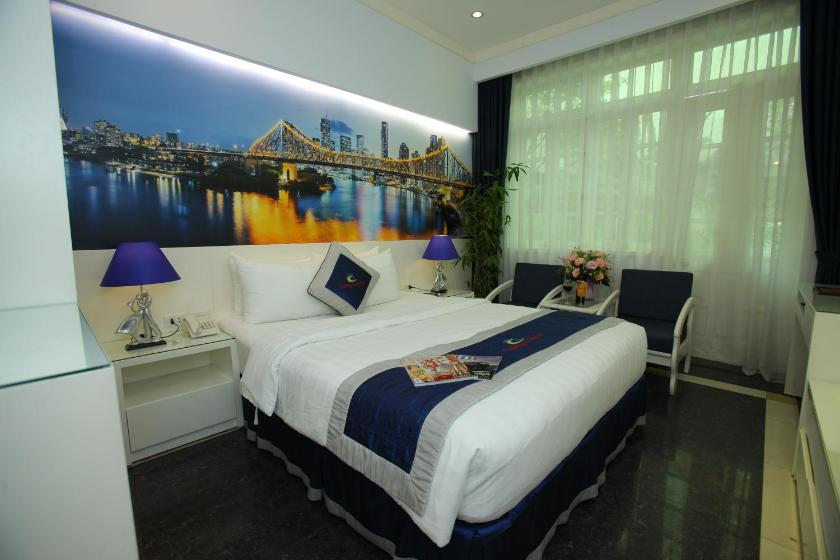 Phòng Deluxe Giường Đôi Có Ban Công Phòng Deluxe Giường Đôi Có Ban Công