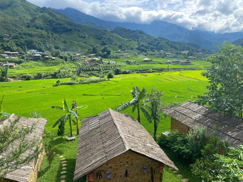 Bungalow với Sân hiên