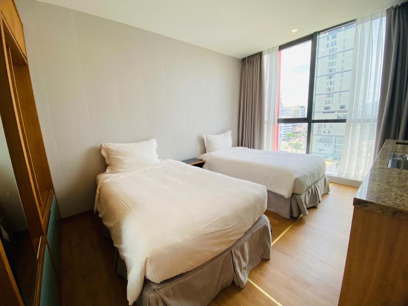 Suite Gia Đình Deluxe