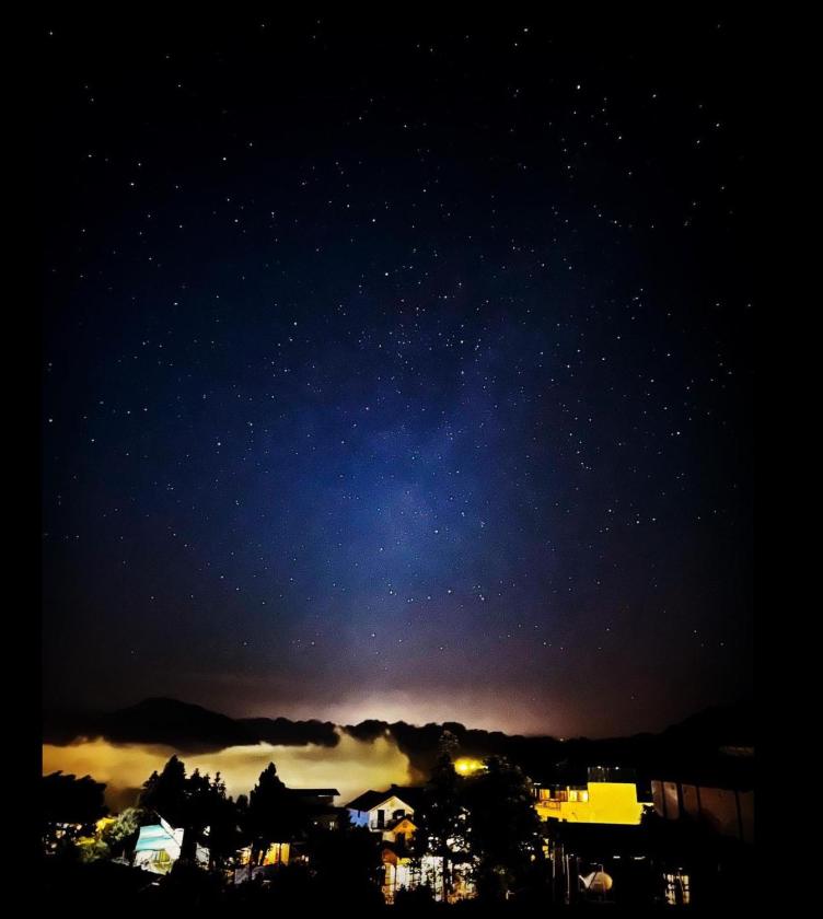 Phòng Deluxe cho 3 Người Phòng Deluxe cho 3 Người