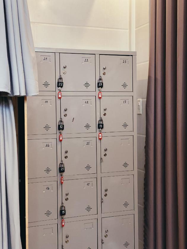 Giường Tầng Trong Phòng Ngủ Tập Thể Cho Nam Và Nữ Giường Tầng Trong Phòng Ngủ Tập Thể Cho Nam Và Nữ