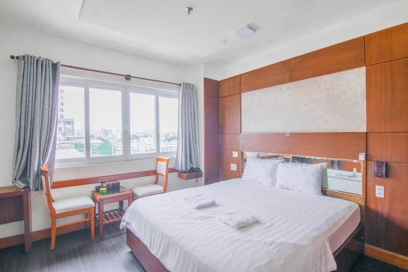 Phòng Giường Đôi Lớn