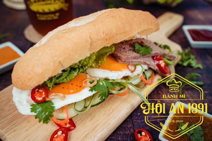 Phòng Giường Đôi Có Ban Công Phòng Giường Đôi Có Ban Công