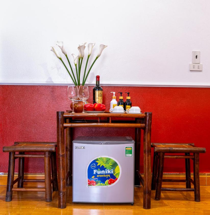 Phòng 3 Người Nhìn Ra Vườn Phòng 3 Người Nhìn Ra Vườn