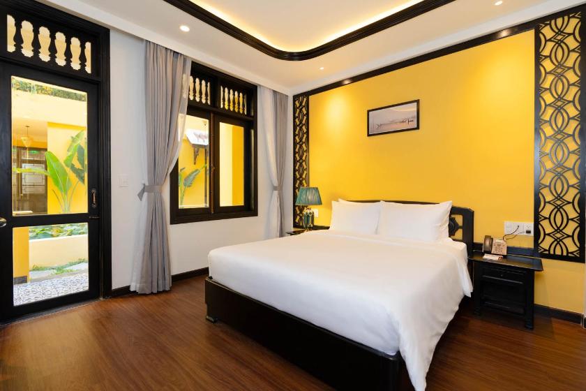 Phòng Deluxe Giường Đôi Nhìn Ra Vườn