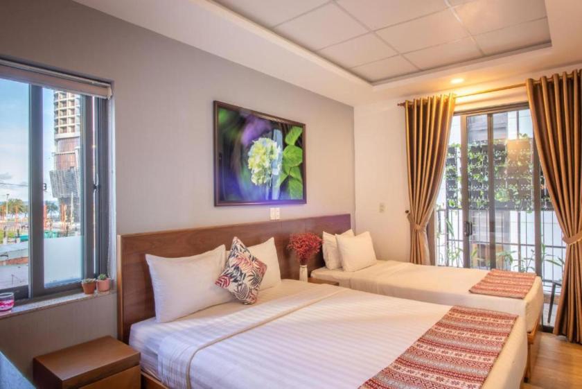 Triple Apartment with Sea View