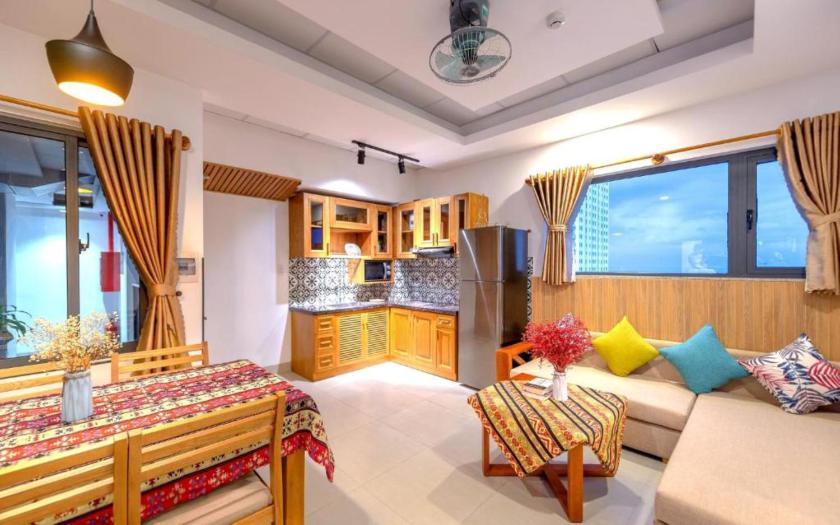 Triple Apartment with Sea View