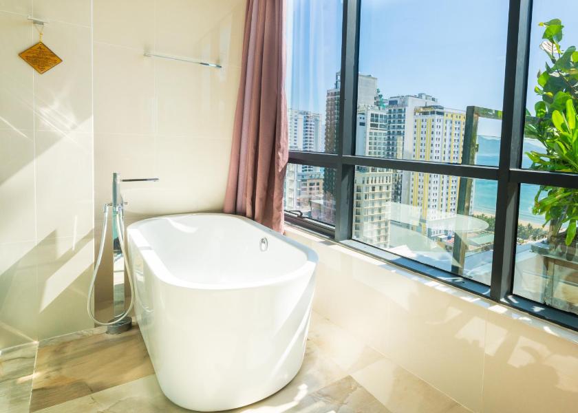 Suite Grand Nhìn ra Biển - 2 Phòng ngủ