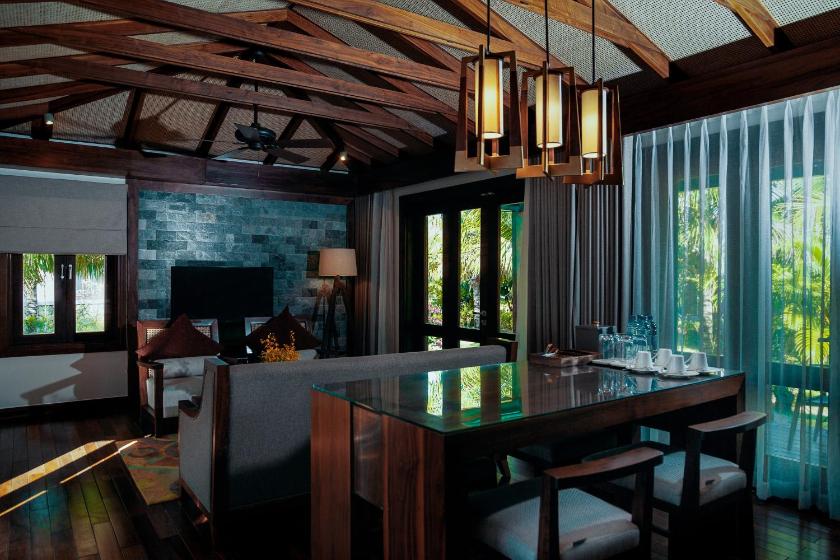 Biệt Thự 2 Phòng Ngủ Với Hồ Bơi Riêng Biệt Thự 2 Phòng Ngủ Với Hồ Bơi Riêng