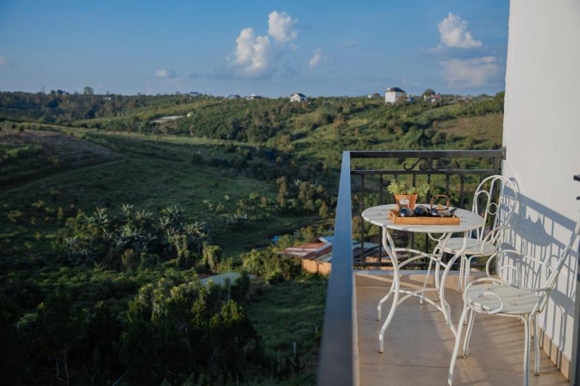 Phòng 4 Người Có Ban Công Phòng 4 Người Có Ban Công