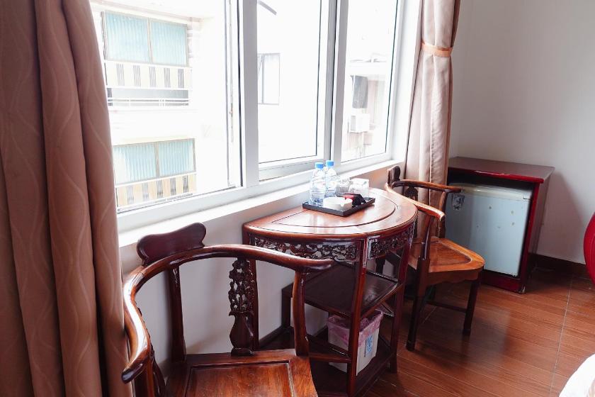 Phòng Superior 2 giường đơn nhìn ra cảnh thành phố