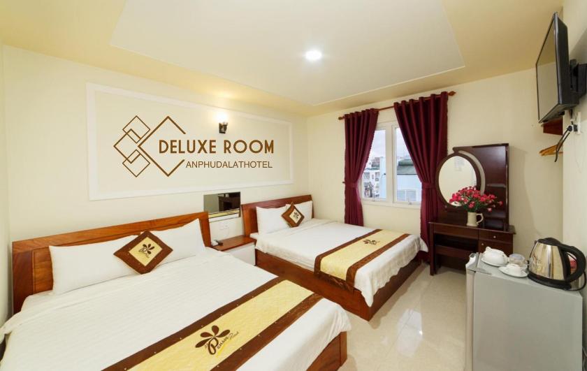 Phòng Deluxe 4 Người