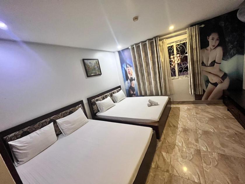 Phòng Deluxe 4 Người