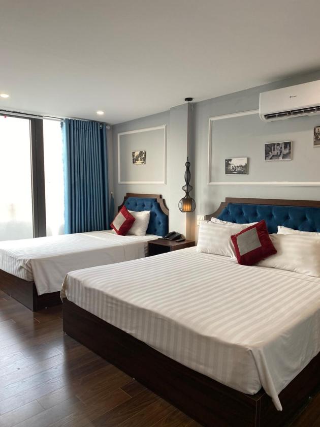 Phòng 3 Người Nhìn Ra Thành Phố