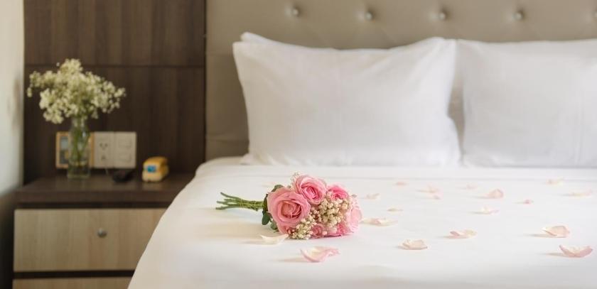 Phòng Deluxe Giường Đôi Có Ban Công Phòng Deluxe Giường Đôi Có Ban Công