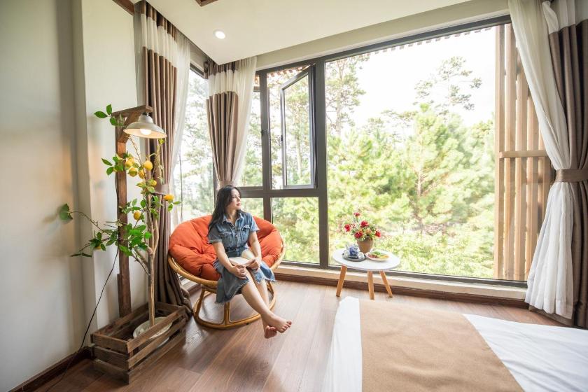 Phòng Giường Đôi Nhìn Ra Hồ Nước Phòng Giường Đôi Nhìn Ra Hồ Nước