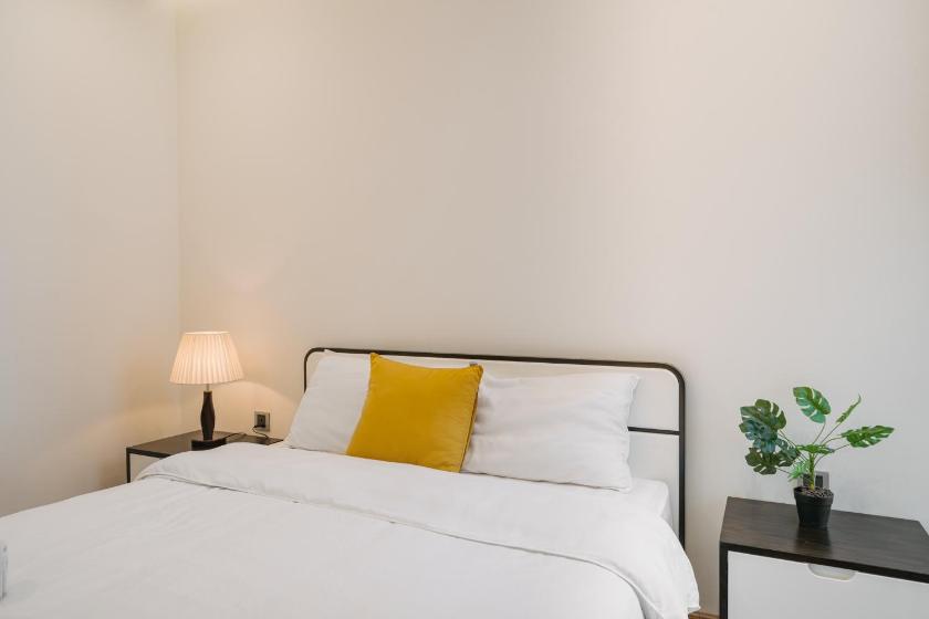 Căn hộ 2 phòng ngủ nhìn ra hồ nước