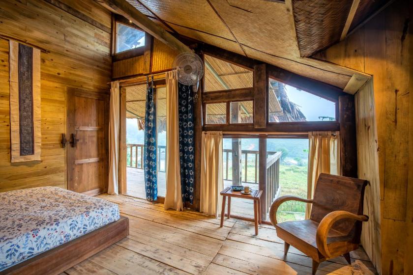 Phòng Có Giường Cỡ Queen Và Bồn Tắm Spa