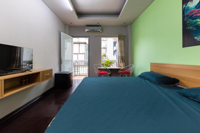 Phòng 4 Người Có Ban Công