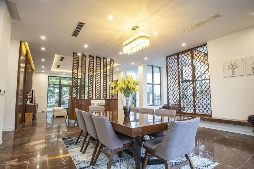 Biệt Thự Có Hồ Bơi Riêng