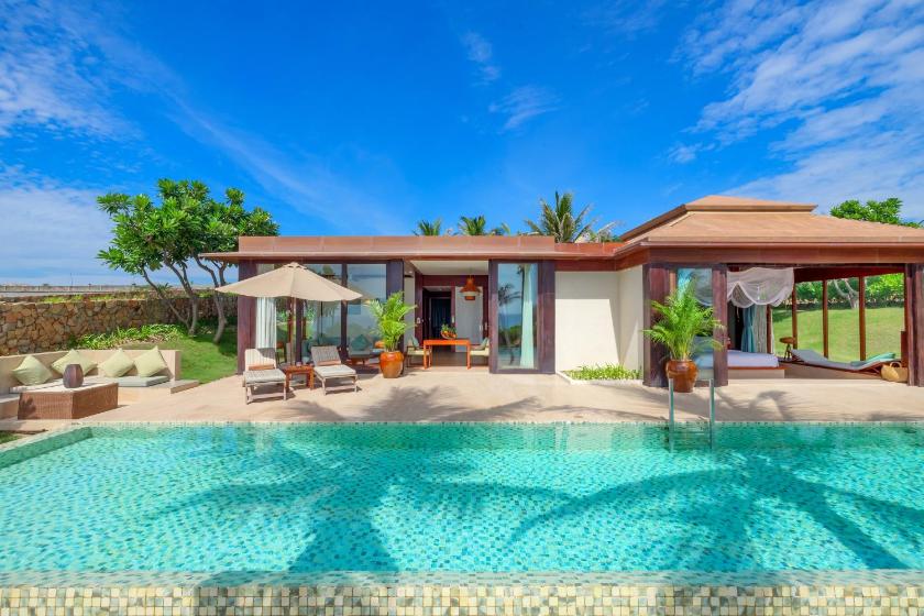 Biệt Thự 2 Phòng Ngủ Có Hồ Bơi Nhìn Ra Biển - Bao Trọn Gói Spa