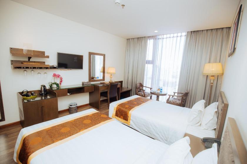 Phòng Superior 2 giường đơn nhìn ra cảnh thành phố