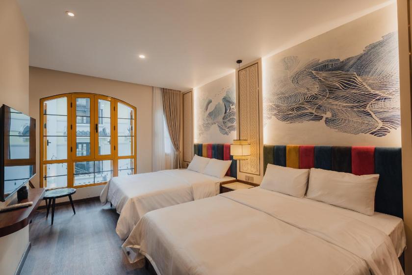 Studio Có Giường Cỡ King