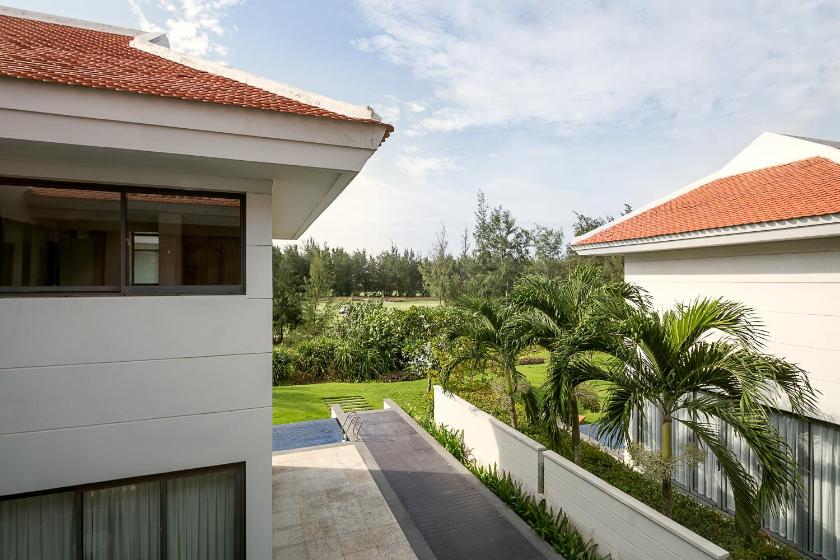 Biệt Thự Nhìn Ra Vườn Biệt Thự Nhìn Ra Vườn