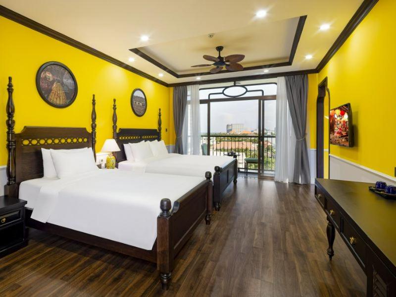 Phòng Giường Đôi Có Ban Công (3 Người Lớn)