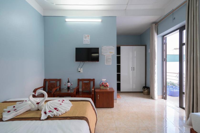 Phòng 4 Người Có Phòng Tắm Riêng