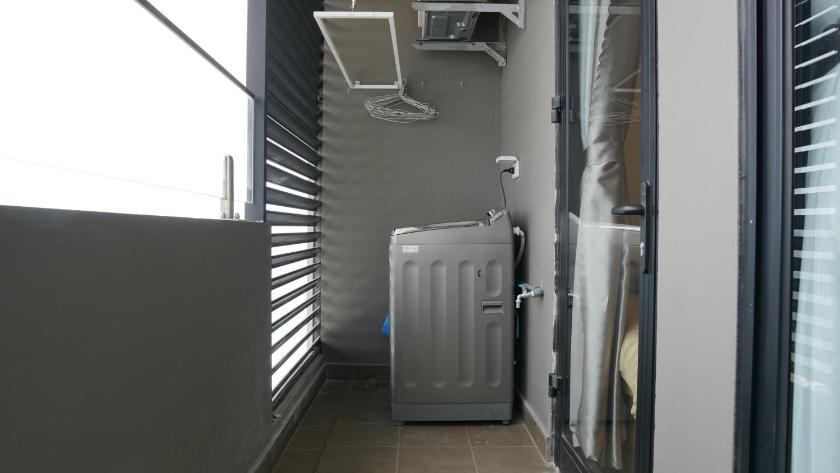 Studio Nhìn Ra Hồ Bơi