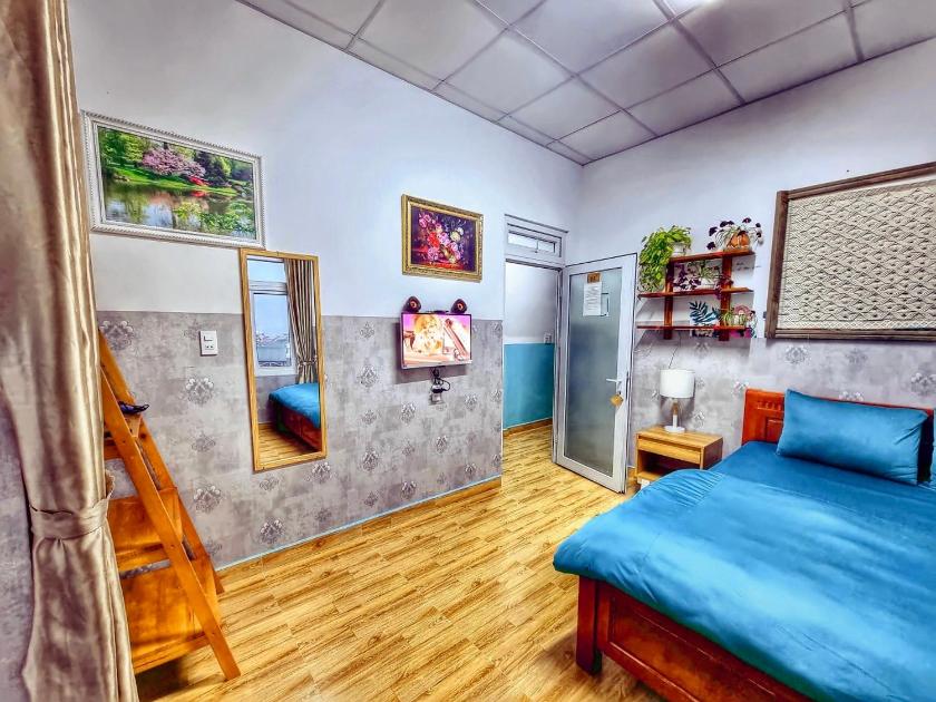 Phòng Có Giường Cỡ Queen Và Bồn Tắm Spa