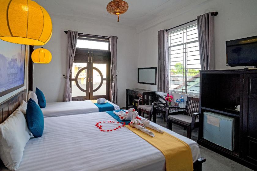 Phòng bình dân cho 3 người Phòng bình dân cho 3 người