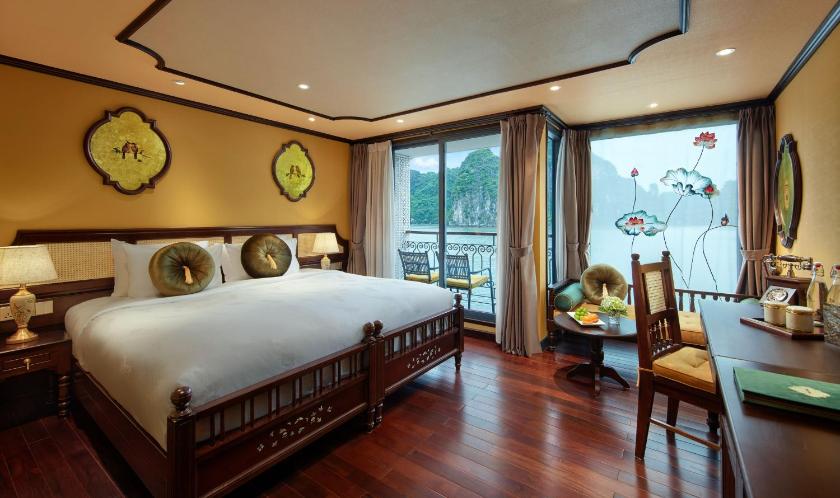 Suite Junior Nhìn Ra Biển Có Ban Công - 2 Ngày 1 Đêm 