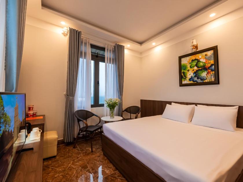 Phòng Deluxe Có Giường Cỡ King