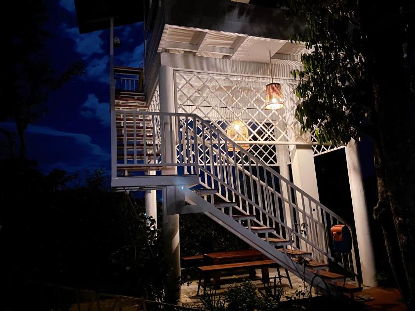 Bungalow Deluxe Nhìn Ra Khu Vườn