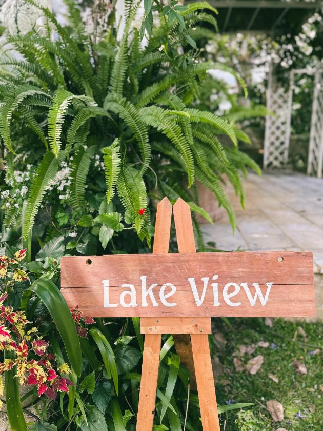 Bungalow Deluxe Nhìn Ra Khu Vườn