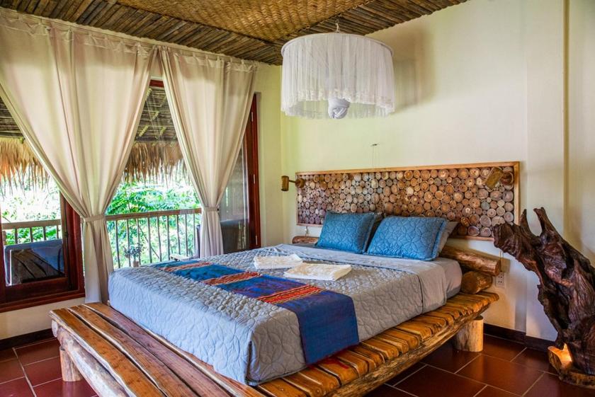 Phòng có Giường cỡ King với Ban công và Tầm nhìn ra Vườn