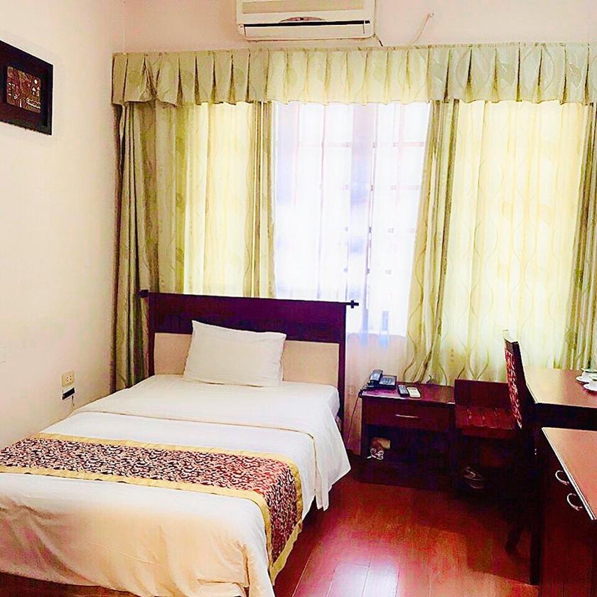 Phòng Tiêu Chuẩn Có Giường Cỡ Queen