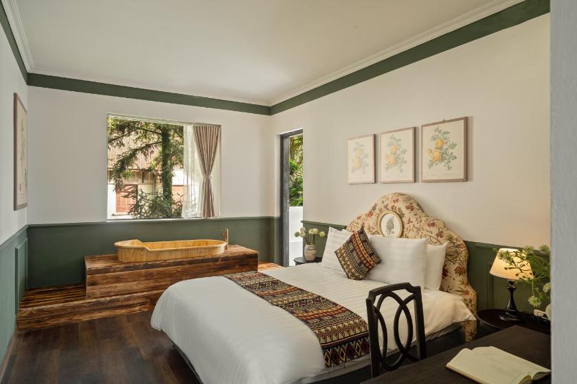 Phòng Giường Đôi Có Bồn Tắm Spa