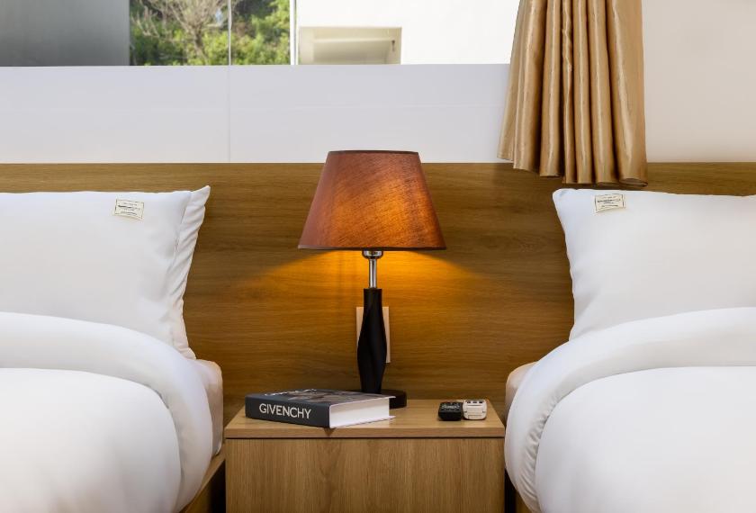 Phòng 4 Người Có Phòng Tắm Riêng