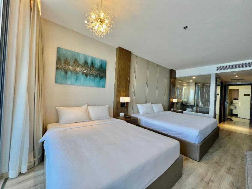 Phòng 4 Người Nhìn Ra Biển