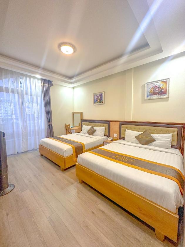 Phòng 4 Người Có Ban Công Phòng 4 Người Có Ban Công