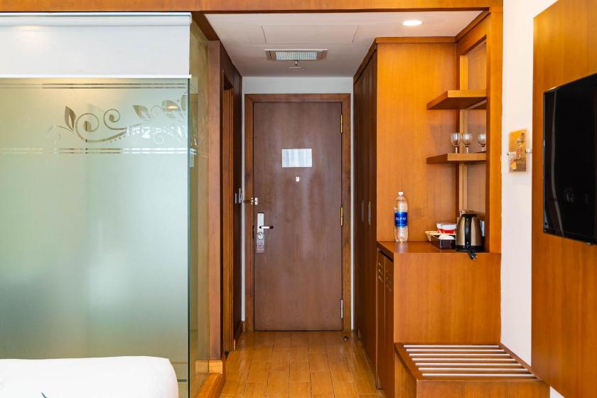 Phòng Giường Đôi Có Ban Công