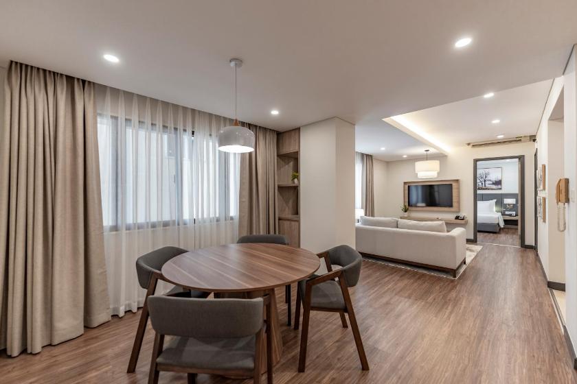 Suite Deluxe 1 Phòng Ngủ