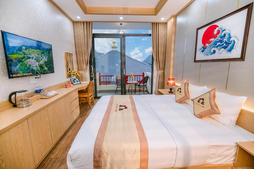 Phòng Giường Đôi Có Ban Công