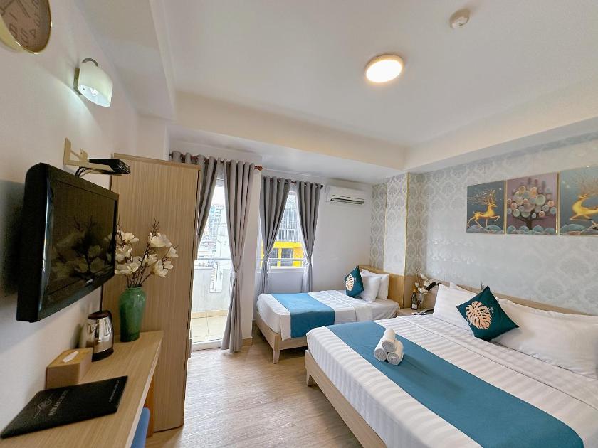 Phòng cho 3 người có Ban Công