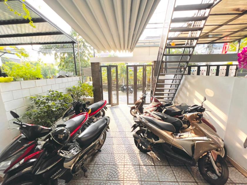 Phòng Giường Đôi/ 2 Giường Đơn với Phòng tắm Riêng Bên Ngoài