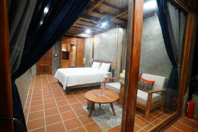 Phòng Có Giường Cỡ King Với Ban Công